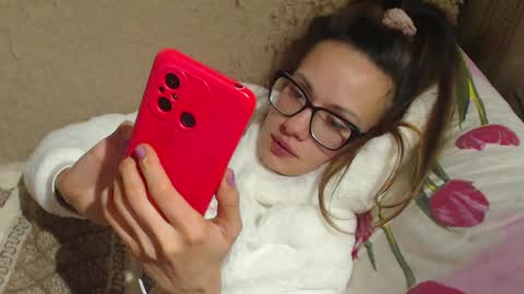 say meow and send tip  online show from 12-14-24, 07:36