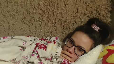 say meow and send tip  online show from 02-12-25, 05:48