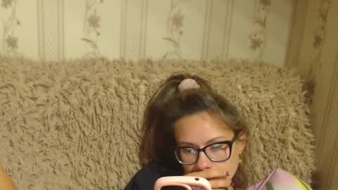 say meow and send tip  online show from 09-22-25, 03:47