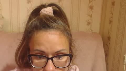 say meow and send tip  online show from 09-25-25, 09:35