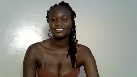 Snapshot of flowerdiva002 chatting on 11-27-25, 05:37 flowerdiva002 online show from 11-27-25, 05:37