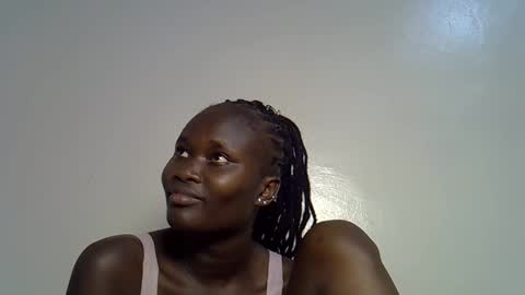 Snapshot of flowerdiva002 chatting on 12-05-25, 06:04 flowerdiva002 online show from 12-05-25, 06:04