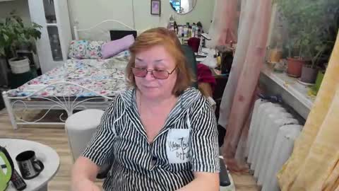 Flowerlower online show from 02-11-26, 06:02