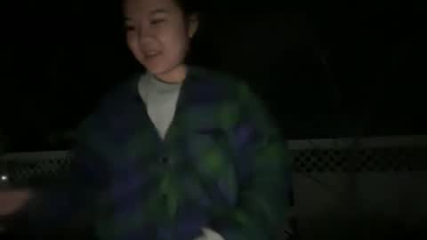 Snapshot of flowerlvr chatting on 01-15-25, 01:45 flowerlvr online show from 01-15-25, 01:45