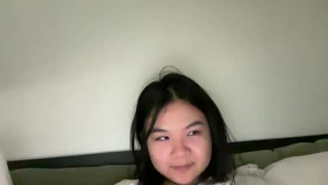 Snapshot of flowerlvr chatting on 01-19-25, 12:28 flowerlvr online show from 01-19-25, 12:28