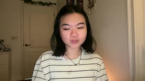 Snapshot of flowerlvr chatting on 01-20-25, 02:53 flowerlvr online show from 01-20-25, 02:53