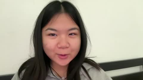 Snapshot of flowerlvr chatting on 10-04-25, 02:26 flowerlvr online show from 10-04-25, 02:26