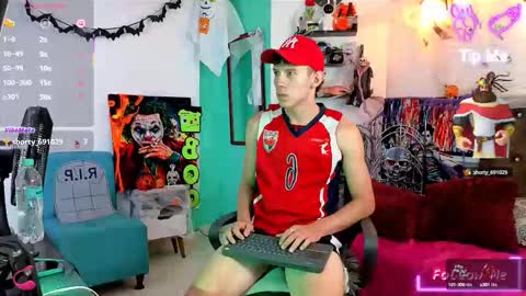 flowers109 online show from 10-15-25, 09:48