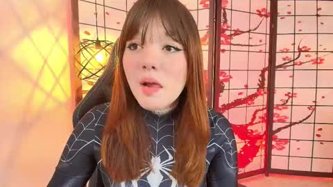  FLUFFY BUBBLE  online show from 11-15-25, 04:10