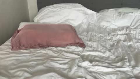 fluffy_bunnyxxx online show from 10-13-25, 06:24