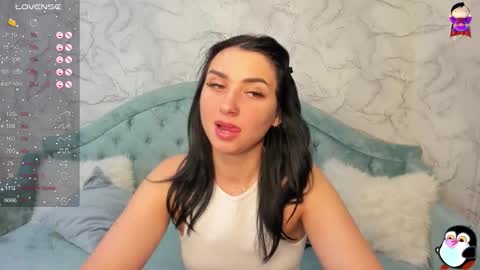 Lina online show from 10-16-25, 11:50