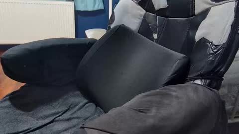 FlyDirty online show from 03-01-25, 11:04