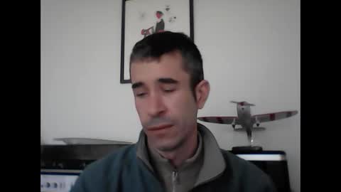 flyhigh92 online show from 02-04-25, 12:55