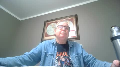 Snapshot of fmfsocal123 chatting on 12-04-24, 01:03 fmfsocal123 online show from 12-04-24, 01:03