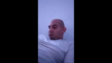 Snapshot of fn389 chatting on 02-03-26, 01:48 Frank online show from 02-03-26, 01:48