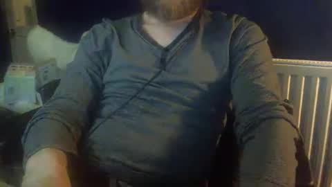 Snapshot of fns2011 chatting on 12-03-24, 07:33 fns2011 online show from 12-03-24, 07:33