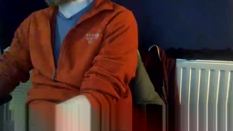 Snapshot of fns2011 chatting on 01-27-25, 10:06 fns2011 online show from 01-27-25, 10:06