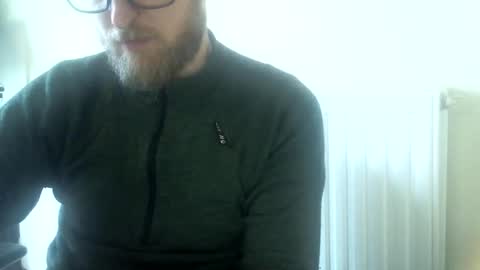 Snapshot of fns2011 chatting on 11-10-25, 09:19 fns2011 online show from 11-10-25, 09:19