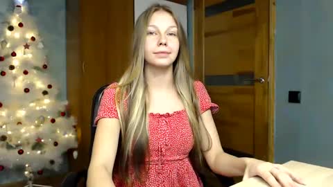 Molli  Ready for any play with you. Hottest show in pvt  Help a student earn big tokens  online show from 12-13-24, 11:28