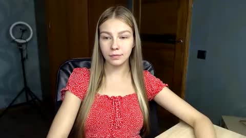 Molli  Ready for any play with you. Hottest show in pvt  Help a student earn big tokens  online show from 02-16-25, 08:22