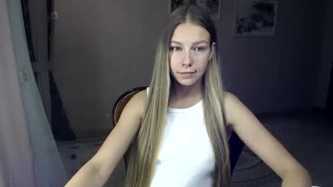 Molli  Ready for any play with you. Hottest show in pvt  Help a student earn big tokens  online show from 09-20-25, 08:43