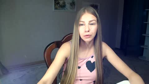 Molli  Ready for any play with you. Hottest show in pvt  Help a student earn big tokens  online show from 10-06-25, 02:03