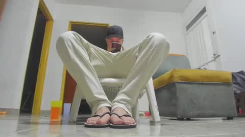 Snapshot of foot_master777 chatting on 01-24-25, 06:57 foot_master777 online show from 01-24-25, 06:57