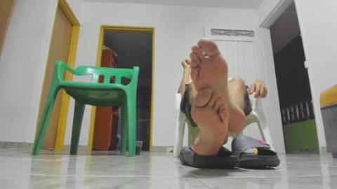 Snapshot of foot_master777 chatting on 01-30-25, 05:19 foot_master777 online show from 01-30-25, 05:19