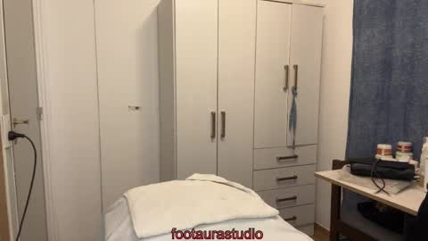 Snapshot of footaurastudio chatting on 03-01-26, 02:46 footaurastudio online show from 03-01-26, 02:46