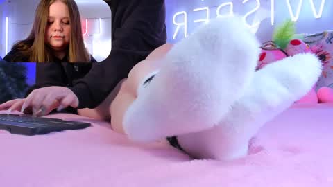 Molly online show from 01-10-25, 05:13