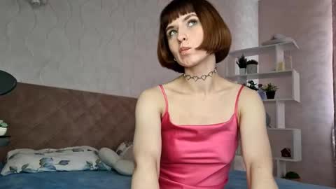 Laura online show from 09-17-25, 09:33