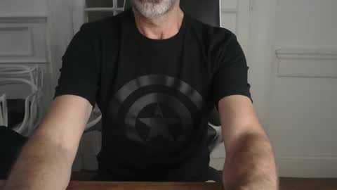 Foreign Off online show from 12-24-24, 04:00