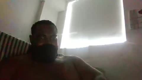 Snapshot of forexking27 chatting on 09-18-25, 06:43 Certain King online show from 09-18-25, 06:43