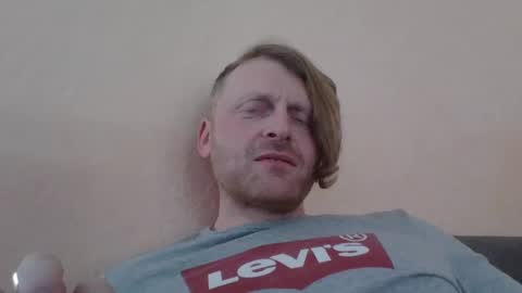 forgotten_lover online show from 03-03-25, 04:03