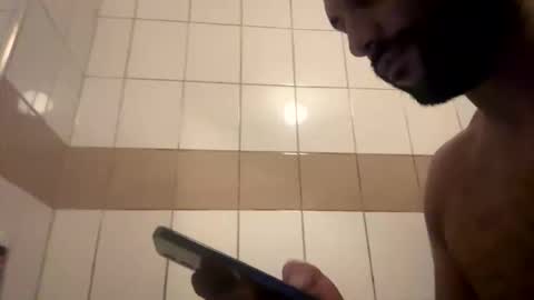 Snapshot of fortesluis684 chatting on 09-10-25, 11:27 fortesluis684 online show from 09-10-25, 11:27