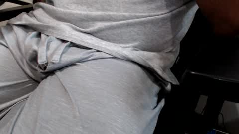 foster19422002 online show from 12-30-24, 09:19