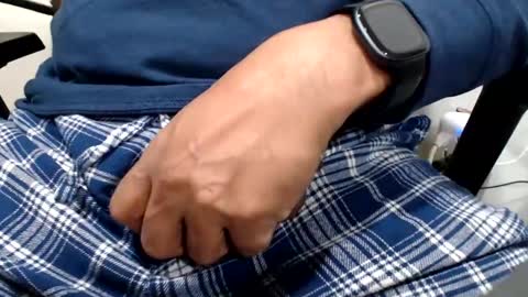 foster19422002 online show from 01-28-25, 04:39