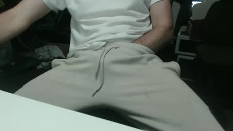 Snapshot of foxit94 chatting on 11-09-25, 10:35 foxit94 online show from 11-09-25, 10:35