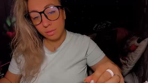 Kris online show from 12-18-25, 02:06