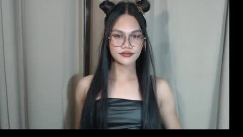 Snapshot of foxxyannexx chatting on 11-24-25, 06:57 foxxyannexx online show from 11-24-25, 06:57