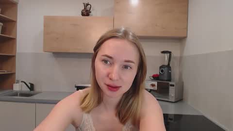 Snapshot of foxy0990 chatting on 03-02-26, 10:00 Maria online show from 03-02-26, 10:00