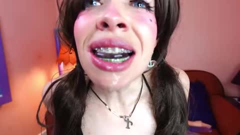 Miss Evans online show from 03-27-26, 06:18