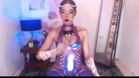 Snapshot of foxy_goddess chatting on 12-02-25, 04:40 foxy_goddess online show from 12-02-25, 04:40
