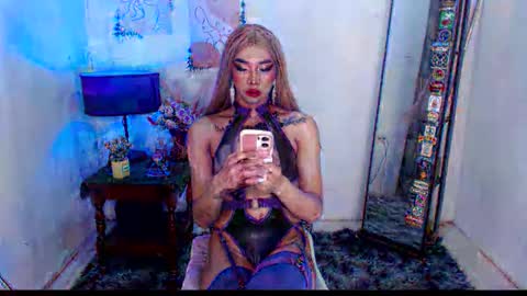 Snapshot of foxy_goddess chatting on 12-03-25, 10:02 foxy_goddess online show from 12-03-25, 10:02