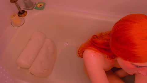 Snapshot of foxy_jpg chatting on 12-02-25, 10:16 Sue online show from 12-02-25, 10:16