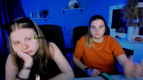 Snapshot of foxy_tease_ chatting on 09-20-25, 07:04 foxy_tease_ online show from 09-20-25, 07:04