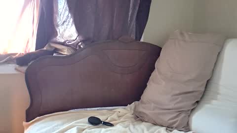 Snapshot of foxycutecock chatting on 03-02-26, 12:12 foxycutecock online show from 03-02-26, 12:12