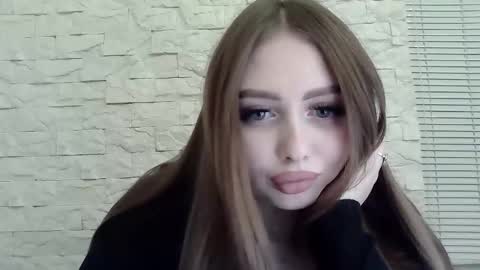 Alice online show from 11-25-25, 03:23