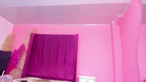 Snapshot of foxyhillx chatting on 12-03-25, 08:29 foxyhillx online show from 12-03-25, 08:29