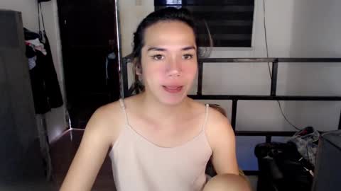 Snapshot of foxyinnocentstar chatting on 12-10-24, 12:39 jenny online show from 12-10-24, 12:39